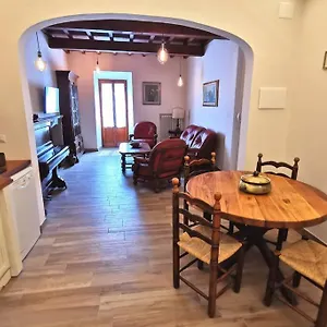 Casa Alda - Magica Vista Sulla Piazza Di Greve Greve in Chianti